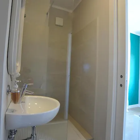 Aquarium ゲストハウス ジェノヴァ